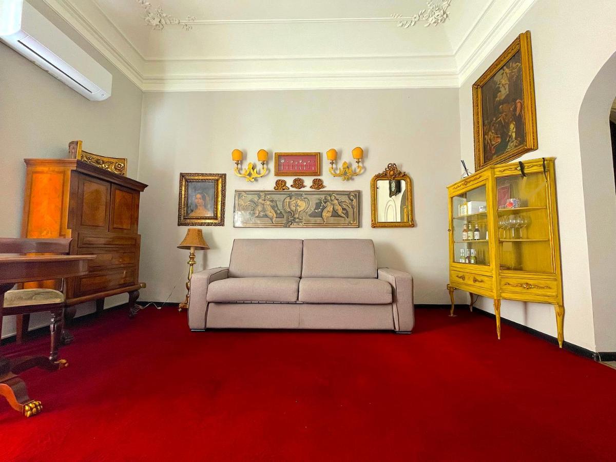 Dimora Pacini Apartment Catania Bagian luar foto