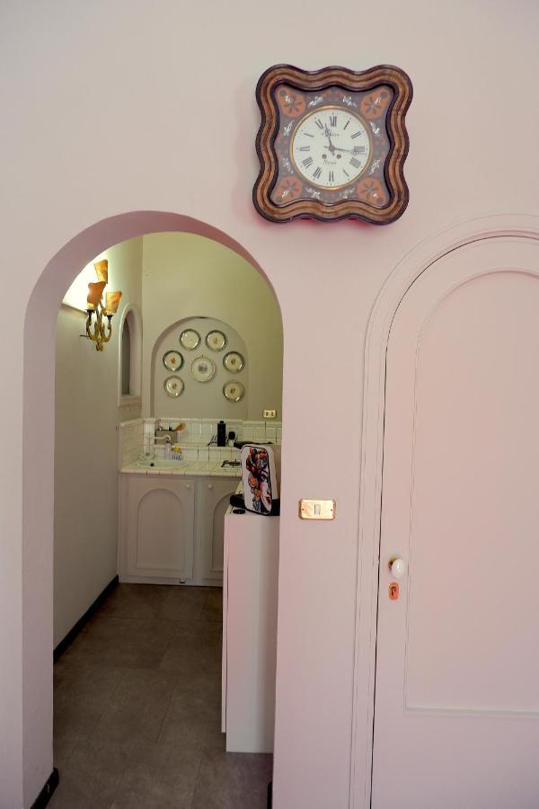Dimora Pacini Apartment Catania Bagian luar foto