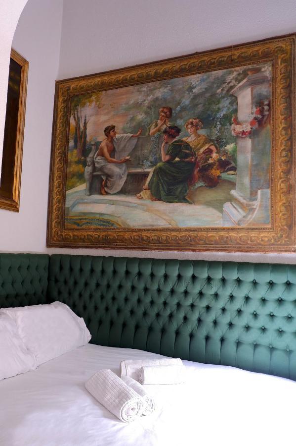 Dimora Pacini Apartment Catania Bagian luar foto